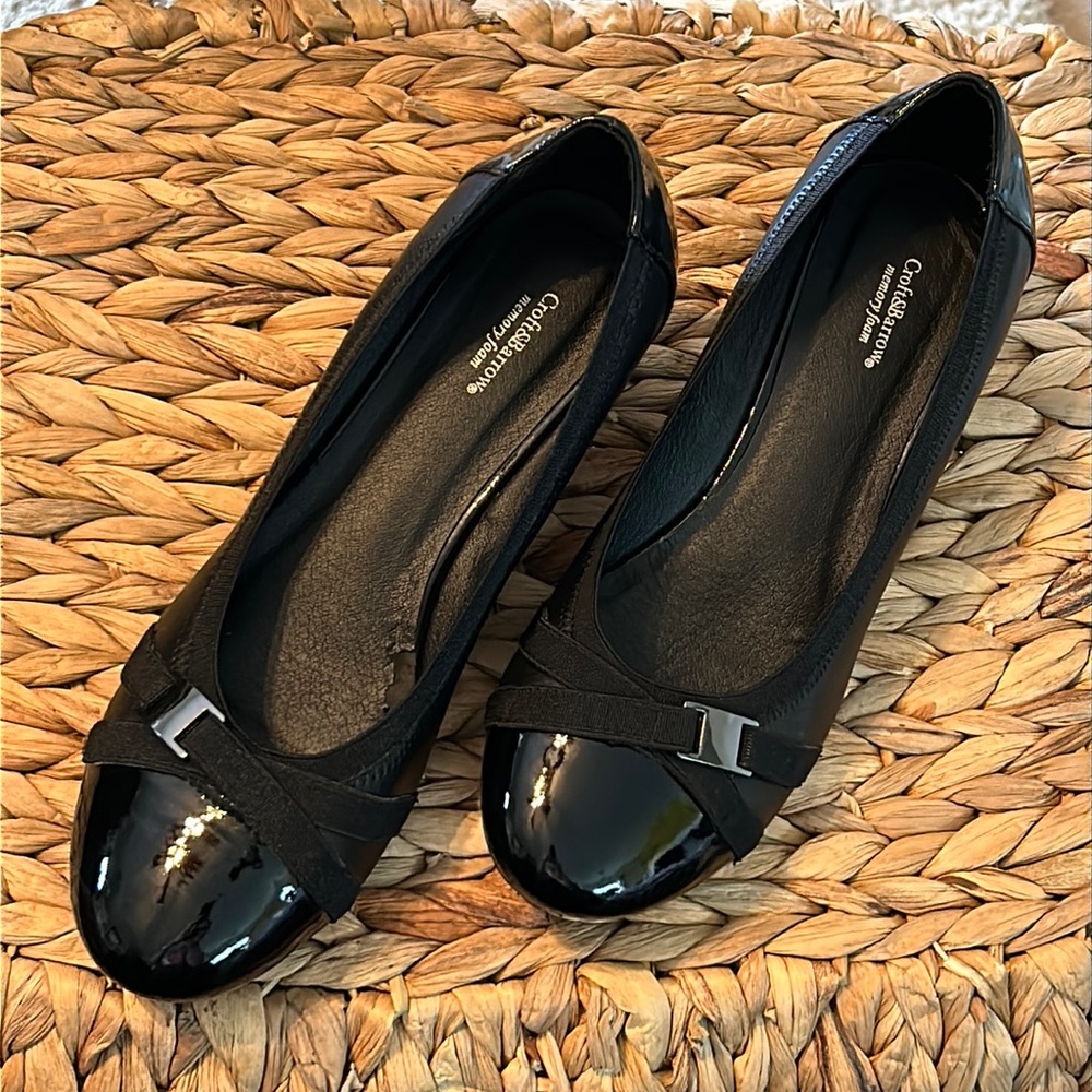Croft&Barrow memory foam SZ. 9.5 dress shoes
